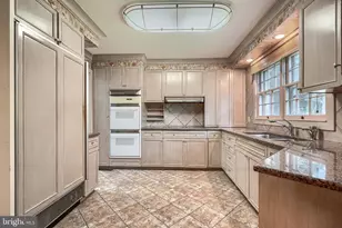 2 Kenmont Ct, Owings Mills, MD 21117 - Photo 22