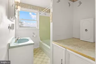 1252 Halstead Rd, Baltimore, MD 21234 - Photo 14