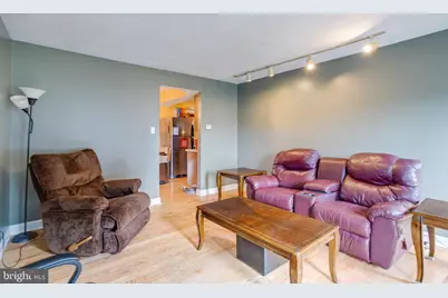 3 Tanya Garth, Baltimore, MD 21220 - Photo 8