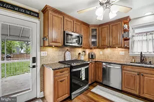 3124 Parktowne Rd, Baltimore, MD 21234 - Photo 4