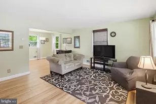 1926 Edmondson Ave, Catonsville, MD 21228 - Photo 4