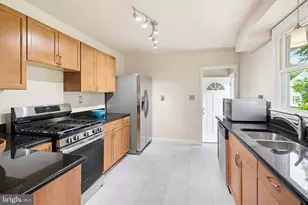 1926 Edmondson Ave, Catonsville, MD 21228 - Photo 10