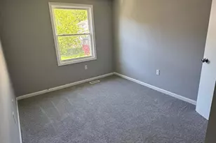 146 Marine Oaks Dr, Essex, MD 21221 - Photo 8