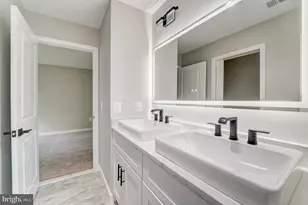 7618 Carla Rd, Pikesville, MD 21208 - Photo 28