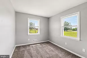 8025 N Boundary Rd, Baltimore, MD 21222 - Photo 14