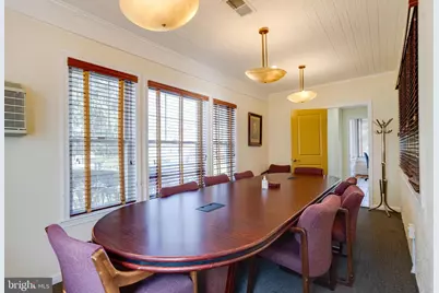 407 W Pennsylvania Avenue, Towson, MD 21204 - Photo 12