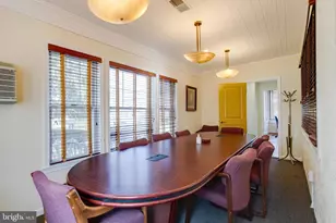 407 W Pennsylvania Ave, Towson, MD 21204 - Photo 12