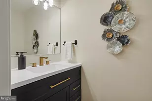 20 Culmore Ct, Lutherville Timonium, MD 21093 - Photo 32