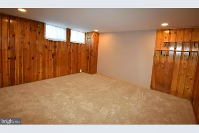 7509 Holabird Avenue, Baltimore, MD 21222 - Photo 20