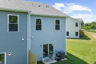 8123 Bartholomew Ct, Baltimore, MD 21206 - Photo 26