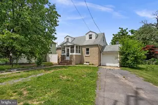 2507 Gehb Ave, Baltimore, MD 21227 - Photo 1