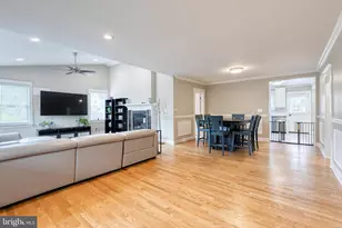 2905 Robern Ave, Parkville, MD 21234 - Photo 4