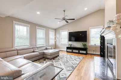 2905 Robern Avenue, Parkville, MD 21234 - Photo 8