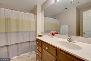 4828 Stone Shop Cir, Owings Mills, MD 21117 - Photo 10