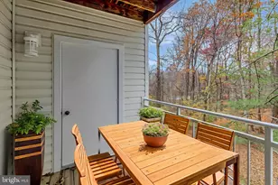 4828 Stone Shop Cir, Owings Mills, MD 21117 - Photo 2