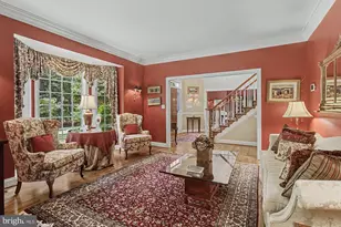 1 Lakecrest Ct, Towson, MD 21286 - Photo 18