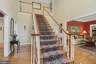1 Lakecrest Ct, Towson, MD 21286 - Photo 14