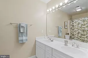 1 Lakecrest Ct, Towson, MD 21286 - Photo 64