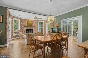 1 Lakecrest Ct, Towson, MD 21286 - Photo 30
