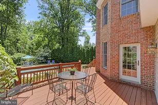 1 Lakecrest Ct, Towson, MD 21286 - Photo 84