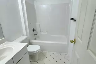746 Villager Cir, Baltimore, MD 21222 - Photo 16