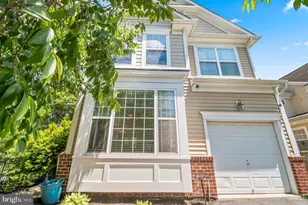 101 New Market Ct, Baltimore, MD 21228 - Photo 2