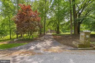 11904 Ridge Valley Dr, Owings Mills, MD 21117 - Photo 54