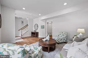 8607 Springvale Dr, Lutherville Timonium, MD 21093 - Photo 4