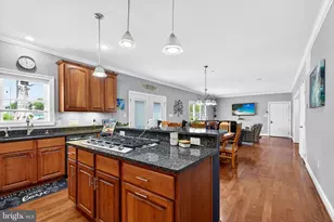 2410 East Ave, Baltimore, MD 21219 - Photo 30