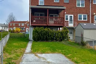 924 Palladi Dr, Baltimore, MD 21227 - Photo 2
