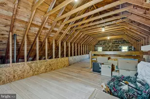 902 Locustvale Rd, Towson, MD 21204 - Photo 26