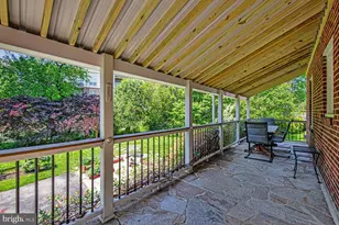 902 Locustvale Rd, Towson, MD 21204 - Photo 30
