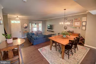 650 Marianne Ln, Catonsville, MD 21228 - Photo 6