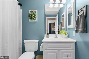 1938 Sue Creek Dr, Baltimore, MD 21221 - Photo 16