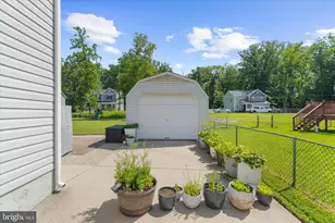 1938 Sue Creek Dr, Baltimore, MD 21221 - Photo 26