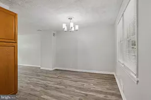 127 Bladen Rd, Baltimore, MD 21221 - Photo 6