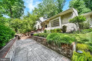 11 Caveswood Ln, Owings Mills, MD 21117 - Photo 4