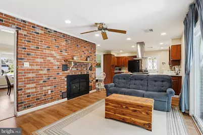 7437 Inwood Avenue, Baltimore, MD 21228 - Photo 12
