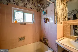4125 Ronis, Pikesville, MD 21208 - Photo 6