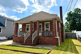 620 N Stuart St, Baltimore, MD 21221 - Photo 1