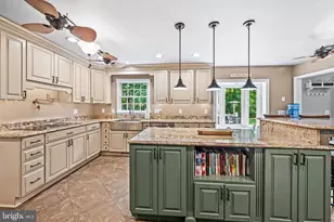 2 Wetherbee Ct, Phoenix, MD 21131 - Photo 8