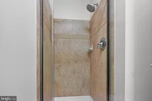 11 Clay Lodge Ln, Baltimore, MD 21228 - Photo 18