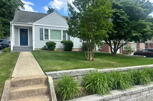 2107 Oak Lodge Rd, Baltimore, MD 21228 - Photo 1