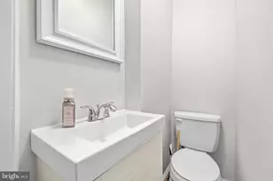1713 Stella Ct, Gwynn Oak, MD 21207 - Photo 10