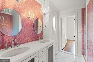 1926 Ruxton Rd, Baltimore, MD 21204 - Photo 14