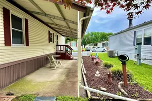 714 Gregwood Ct, Baltimore, MD 21222 - Photo 6