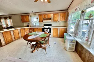 714 Gregwood Ct, Baltimore, MD 21222 - Photo 16