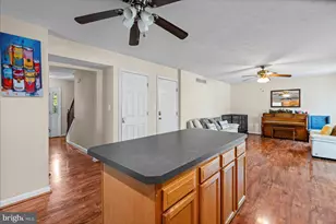 4725 Greencove Cir, Sparrows Point, MD 21219 - Photo 6
