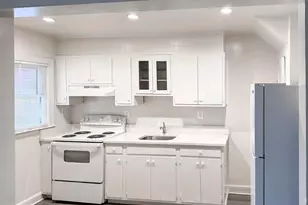433 Grovethorn Rd, Baltimore, MD 21220 - Photo 2