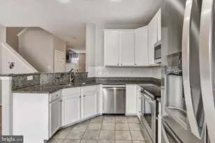 9663 Davison Rd, Middle River, MD 21220 - Photo 10